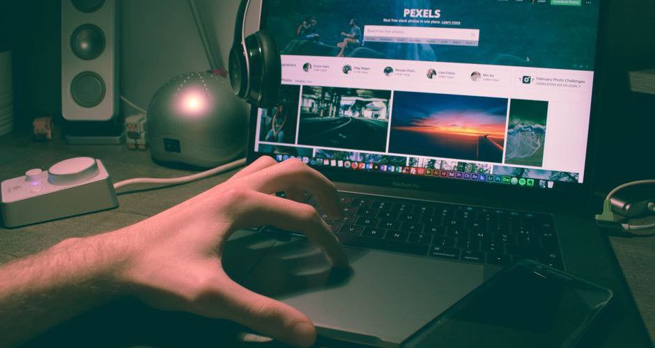 Hướng Dẫn Chọn Dịch Vụ Thiết Kế Website Cho Game Nhỏ